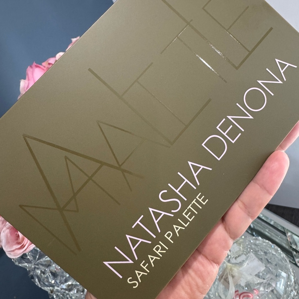 Natasha Denona Safari Eyeshadow Palette All Matte - Picture 3 of 9